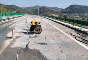 汉中路基加固